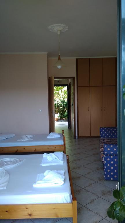 Nikolitsa Apartments Glyfada  Exterior foto