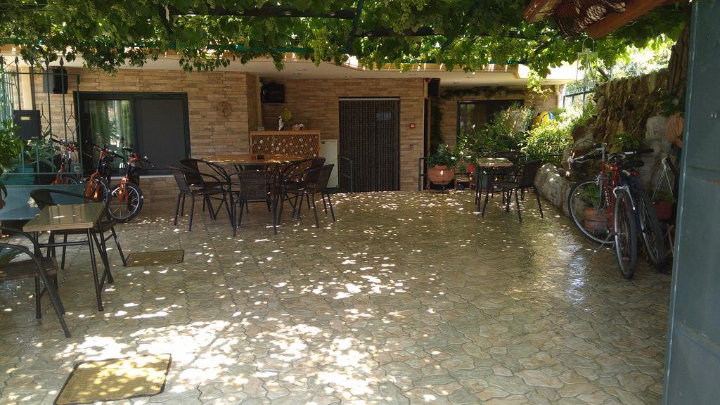 Nikolitsa Apartments Glyfada  Exterior foto